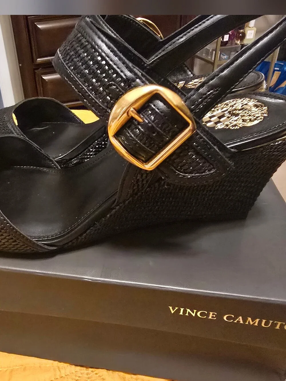 Vince Camuto brand new